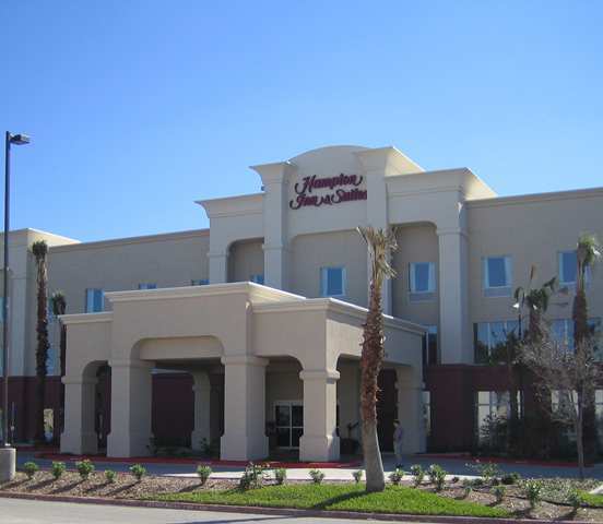 Hampton Inn And Suites-Браунсвил Екстериор снимка